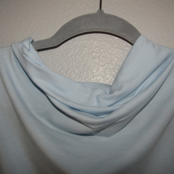 Plus Size FLX Mockneck Tank - Picture 7 of 7